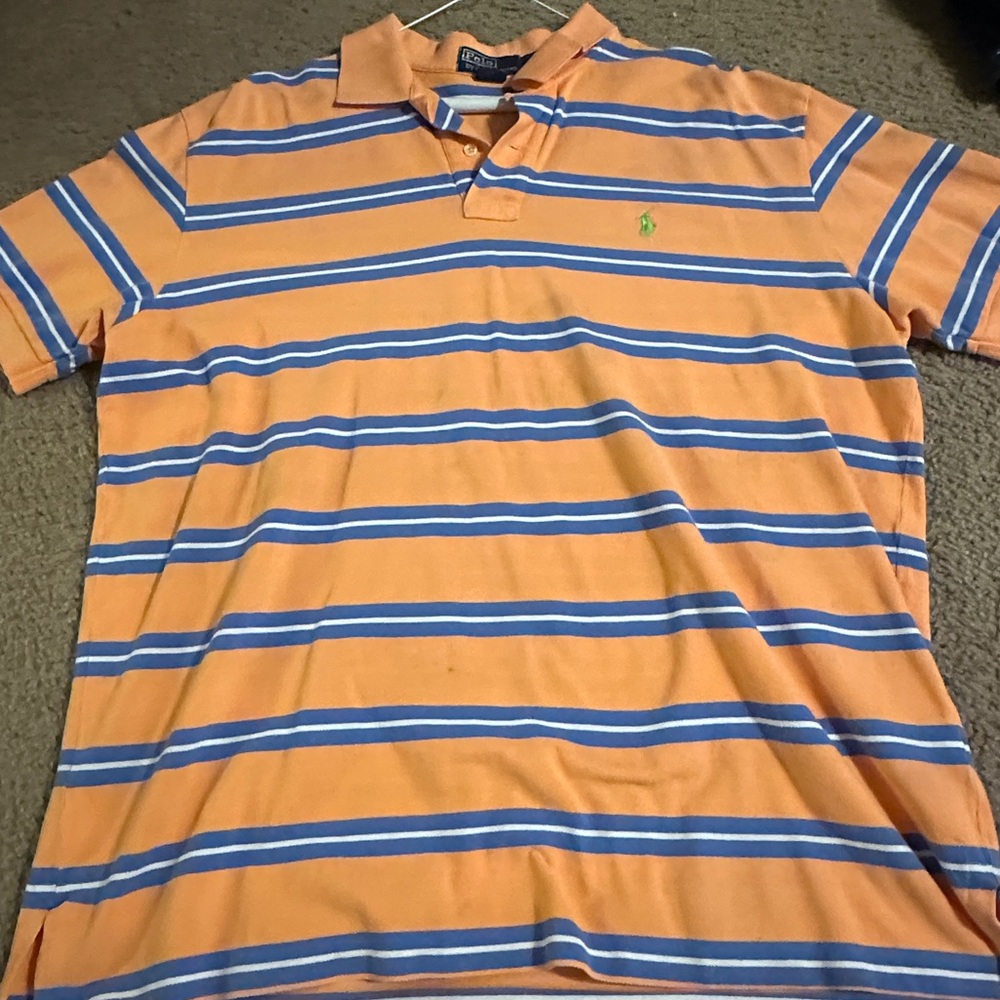MENS SIZE XL POLO SHIRT LIKE NEW